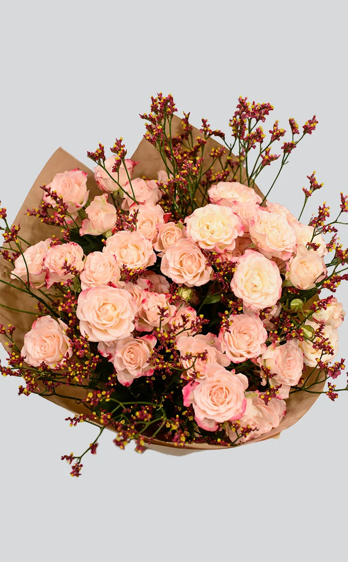 Gėlių puokštė Rožinė vasara su rožėmis | Gėlės studija